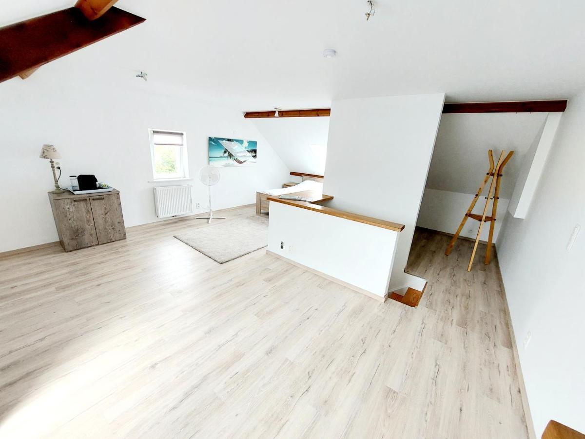 Studio Autonome Mont Saint Guibert Екстериор снимка