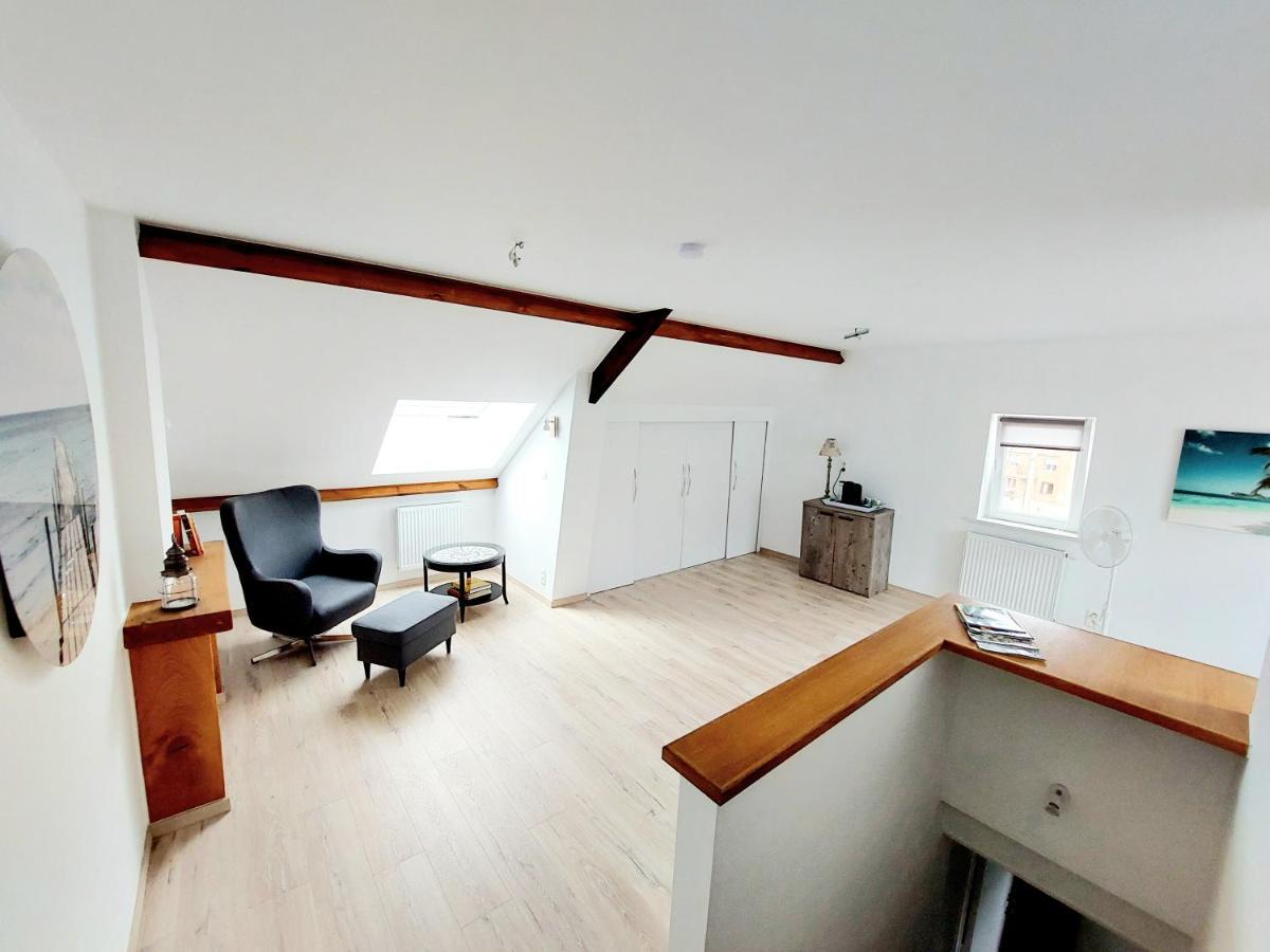 Studio Autonome Mont Saint Guibert Екстериор снимка